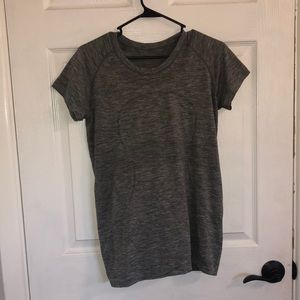 Grey lululemon swiftly tech tee
